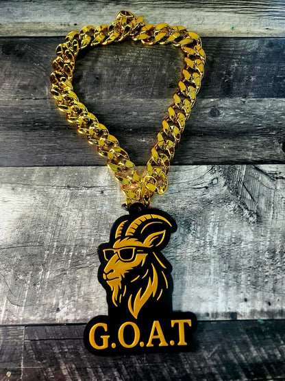 BIG CHAIN GOAT Sports Logo Necklace | Hype Chain Award | Pucks Canada